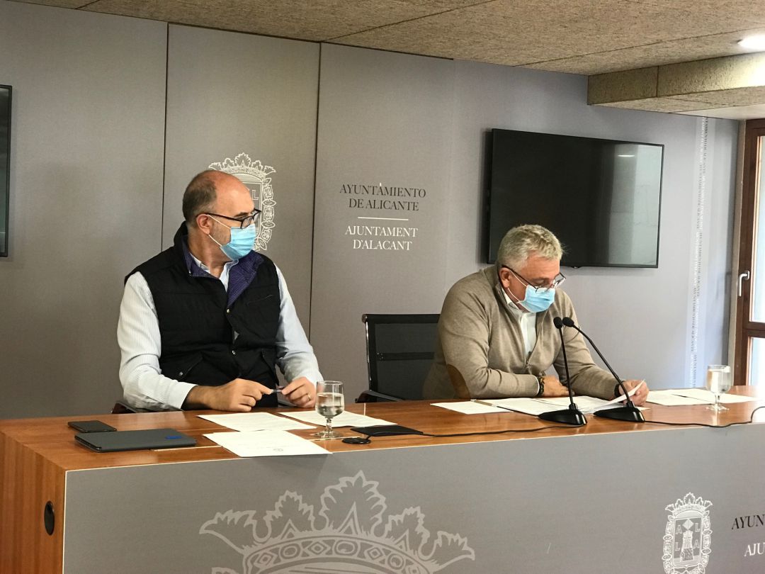 Manuel Villar (i) y Antonio Manresa (d) Manuel Villar (i) y Antonio Manresa (d)