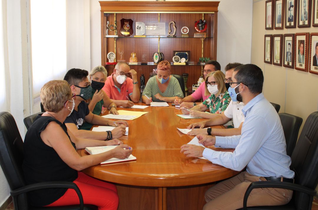 L’Alcora ofrecerá incentivos fiscales para favorecer el crecimiento económico y el empleo L’Alcora ofrecerá incentivos fiscales para favorecer el crecimiento económico y el empleo
