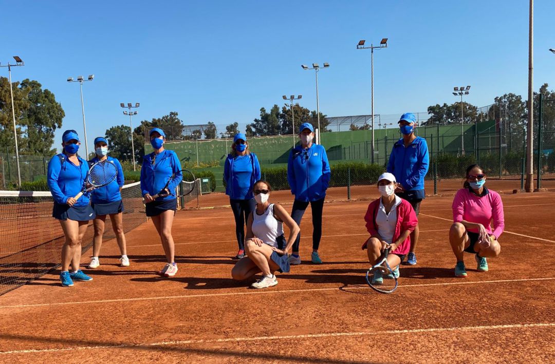 Componentes del equipo Veteranas del CT Dénia. Componentes del equipo Veteranas del CT Dénia.