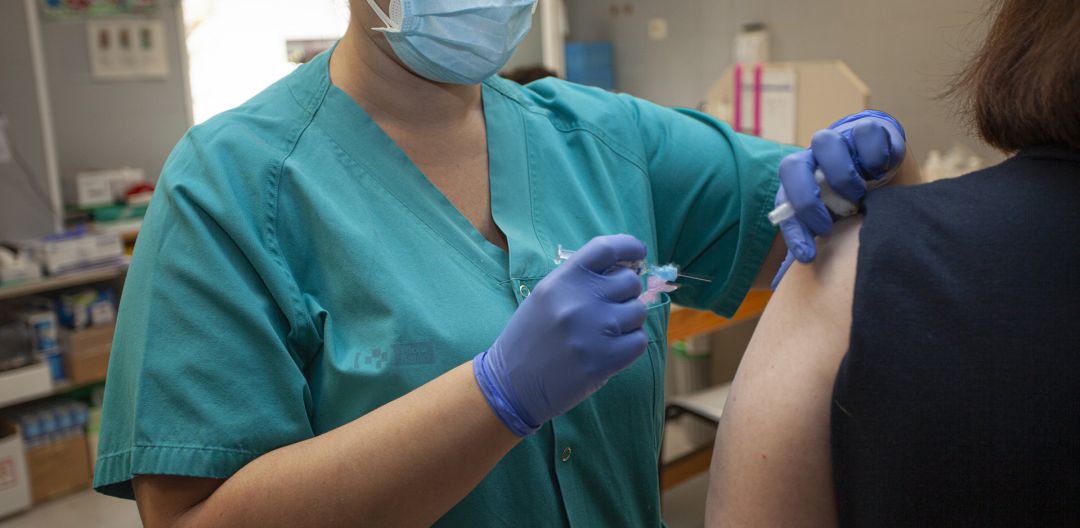 Vacunación contra la gripe
GOBIERNO RIOJANO
Vacunación contra la gripe
GOBIERNO RIOJANO