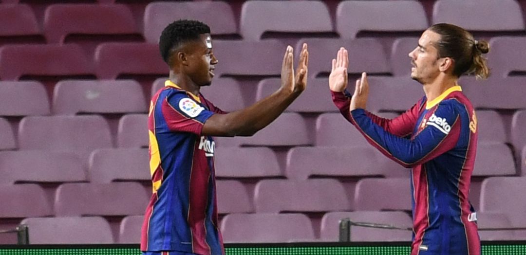 Ansu Fati y Griezmann, durante un partido de la presente temporada Ansu Fati y Griezmann, durante un partido de la presente temporada