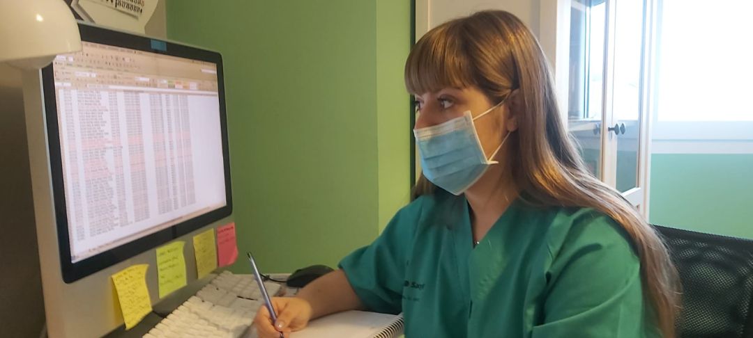 Sara es una de las diez rastreadores que hay en el área de salud Bierzo-Laciana Sara es una de las diez rastreadores que hay en el área de salud Bierzo-Laciana