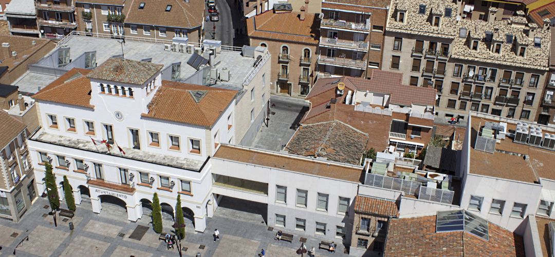 Vista aérea del centro histórico de Sanse Vista aérea del centro histórico de Sanse