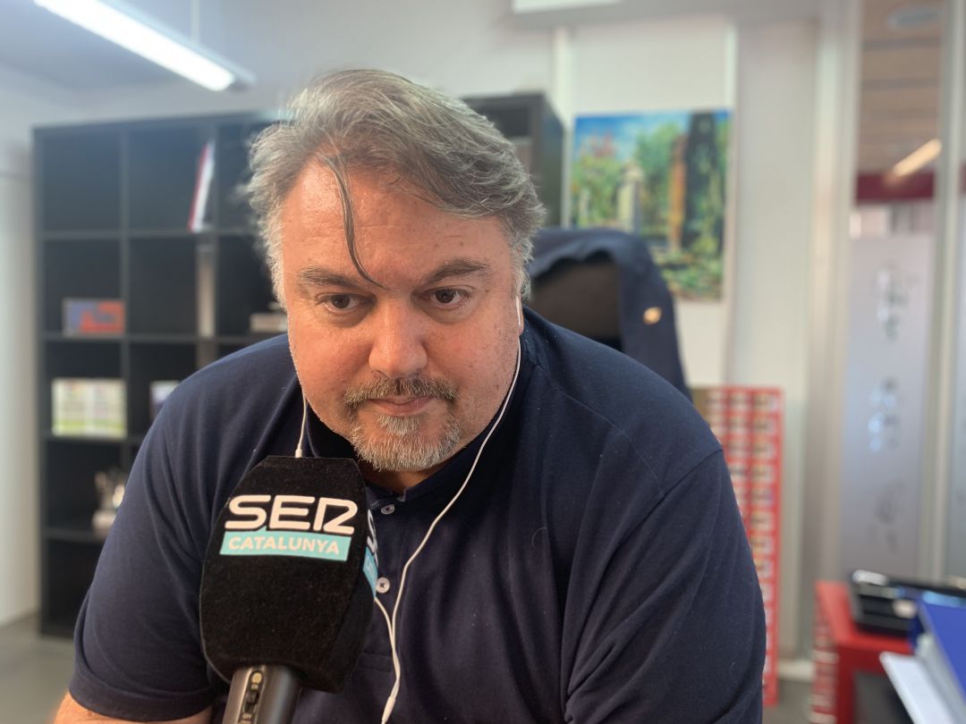 Onolfo durant una entrevista a Ràdio Reus. Onolfo durant una entrevista a Ràdio Reus.