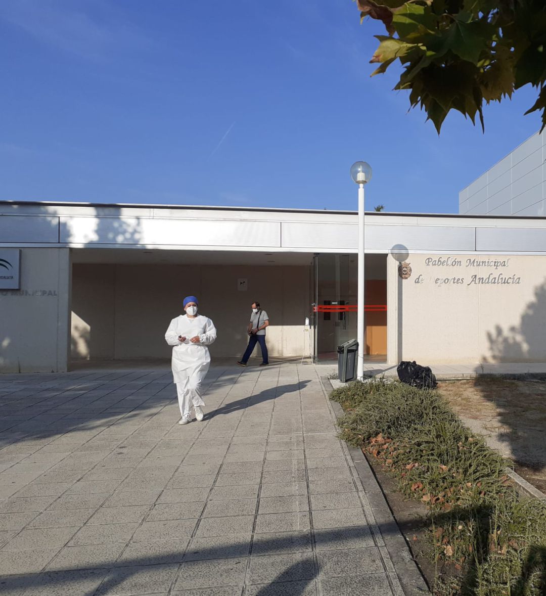 Entrada al Pabellón Andalucía de Linares. Entrada al Pabellón Andalucía de Linares.