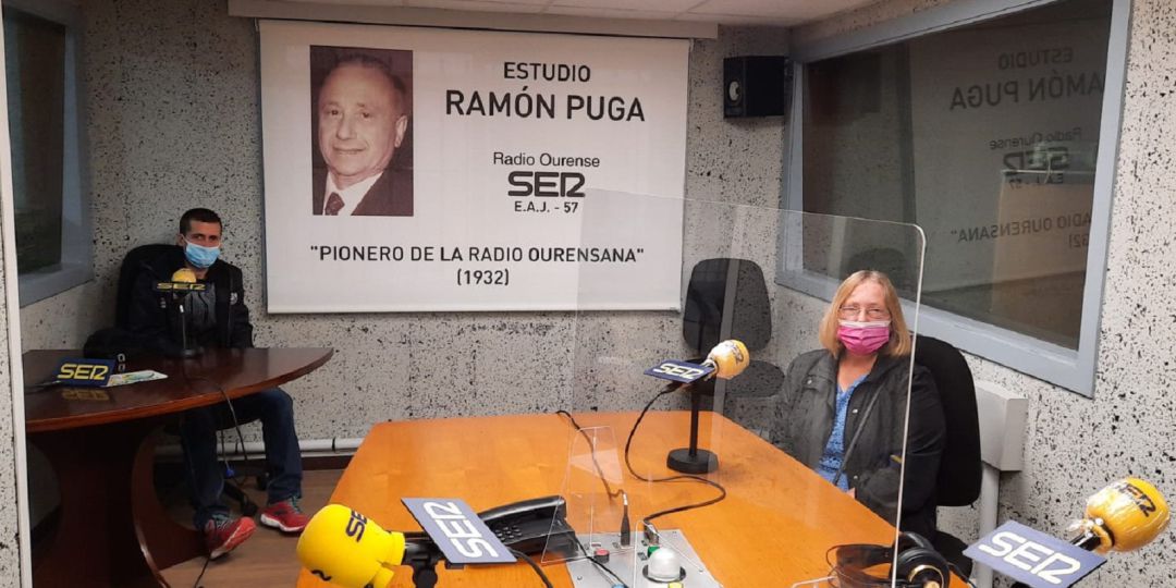 El atleta Alejandro Montero (izqda) y su madre Auria López (dcha) en el estudio Ramón Puga El atleta Alejandro Montero (izqda) y su madre Auria López (dcha) en el estudio Ramón Puga