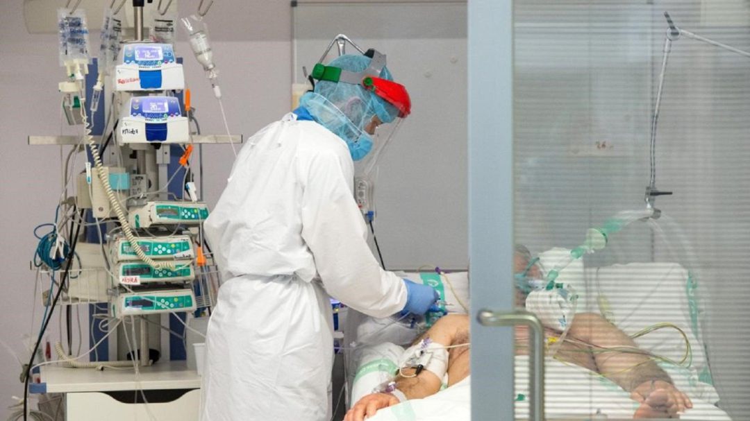 Situación en los hospitales sevillanos en la segunda oleada de la Covid-19 Situación en los hospitales sevillanos en la segunda oleada de la Covid-19