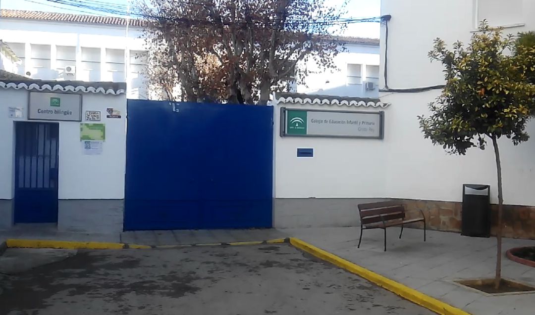 Diversos colegios de Andújar han comenzado con carencias en el inicio del curso. Diversos colegios de Andújar han comenzado con carencias en el inicio del curso.