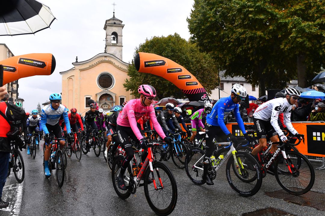 Etapa 18 del Giro de Italia 2020. Etapa 18 del Giro de Italia 2020.
