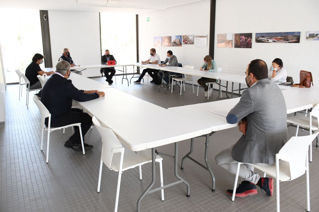 Reunió a Vila-real per lluitar contra el cotonet Reunió a Vila-real per lluitar contra el cotonet