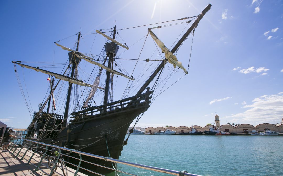 Nao Victoria en el puerto de Gandia Nao Victoria en el puerto de Gandia
