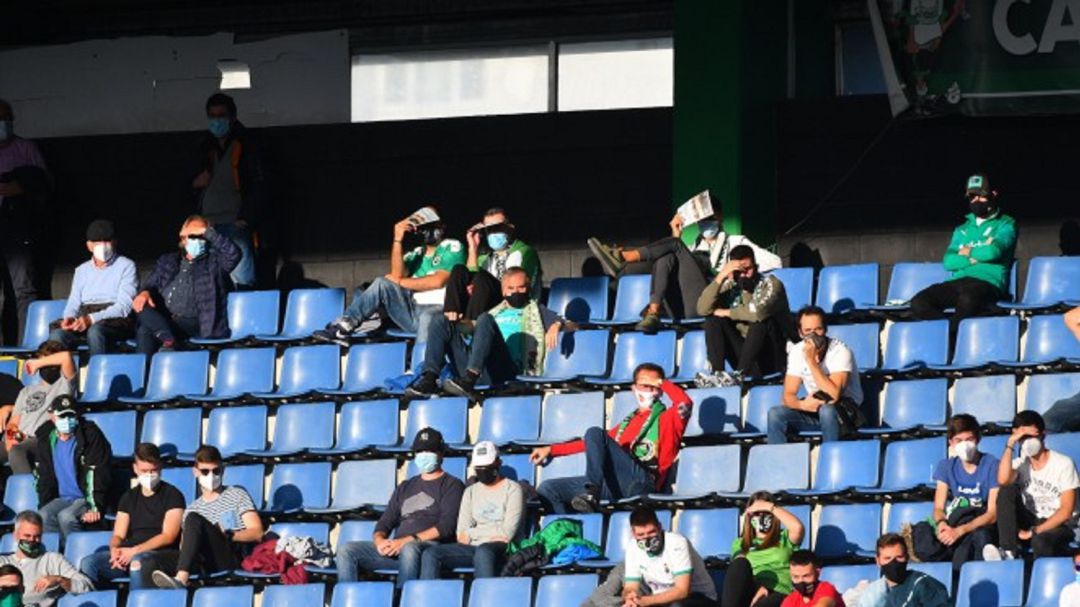 Gradas de El Sardinero durante el partido ante el Portugalete Gradas de El Sardinero durante el partido ante el Portugalete