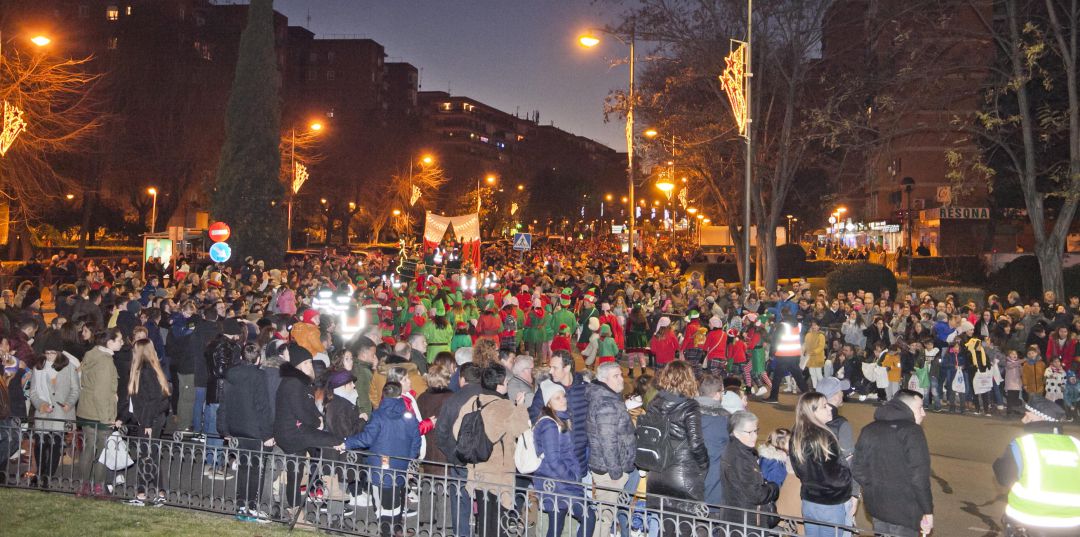 El consistorio de Leganés aseguró que 100.000 personas salieron a las calles del municipio el día de la cabalgata de Reyes del pasado mes de enero. El consistorio de Leganés aseguró que 100.000 personas salieron a las calles del municipio el día de la cabalgata de Reyes del pasado mes de enero.