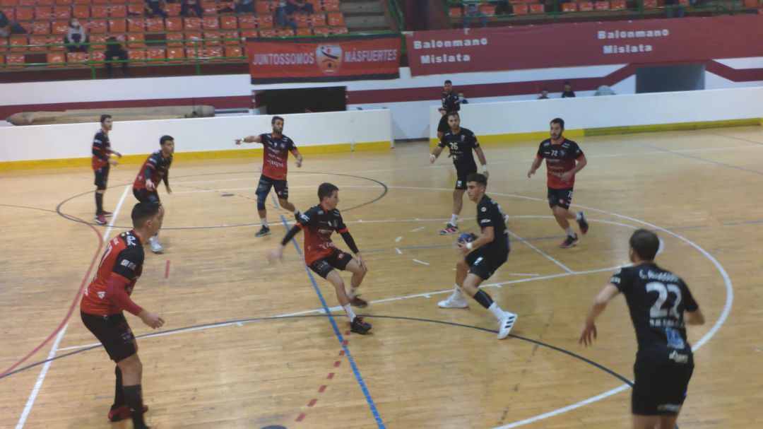 Partido jugado de poder a poder Partido jugado de poder a poder