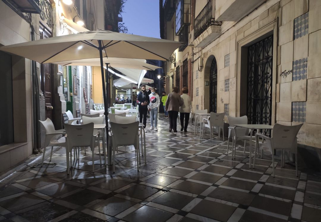 Jaén ya empezó desde este viernes a aplicar medidas para la contención del virus entre la sociedad jiennense Jaén ya empezó desde este viernes a aplicar medidas para la contención del virus entre la sociedad jiennense