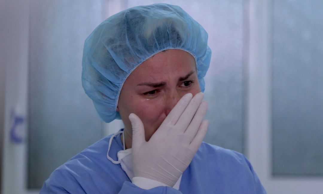 Una sanitaria devastada por la pandemia. Una sanitaria devastada por la pandemia.