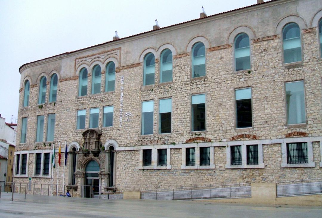 El albergue de juventud de la capital jiennense servirá para los temporeros que den positivo por coronavirus a su llegada a la temporada de aceituna El albergue de juventud de la capital jiennense servirá para los temporeros que den positivo por coronavirus a su llegada a la temporada de aceituna