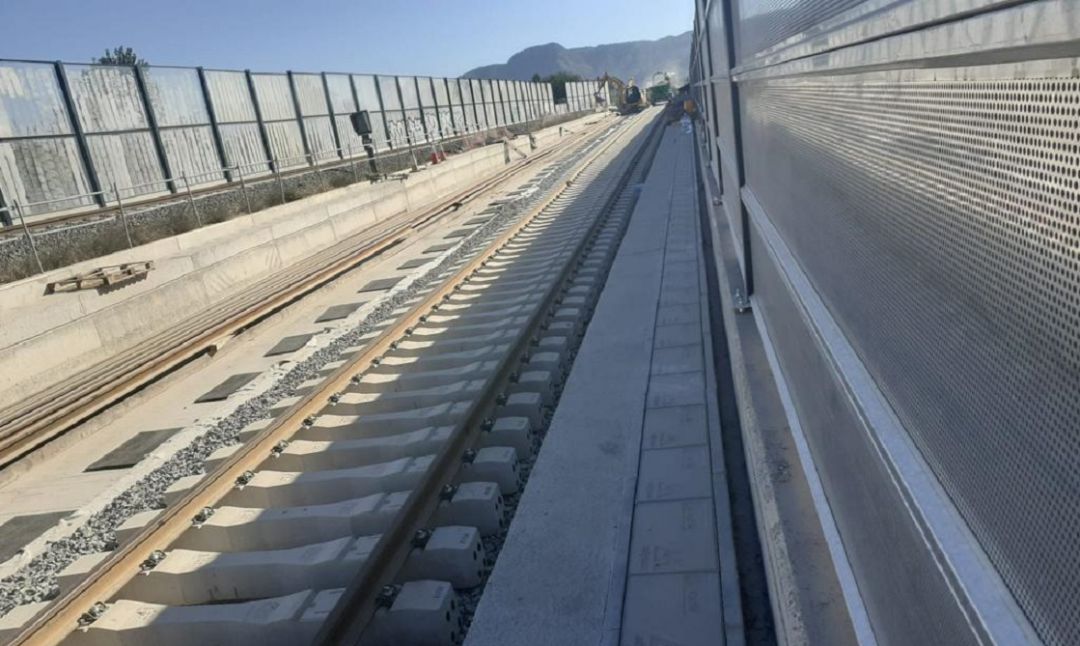 Estado de las obras del soterramiento en el tramo Barrionar-Nonduermas el pasado jueves Estado de las obras del soterramiento en el tramo Barrionar-Nonduermas el pasado jueves