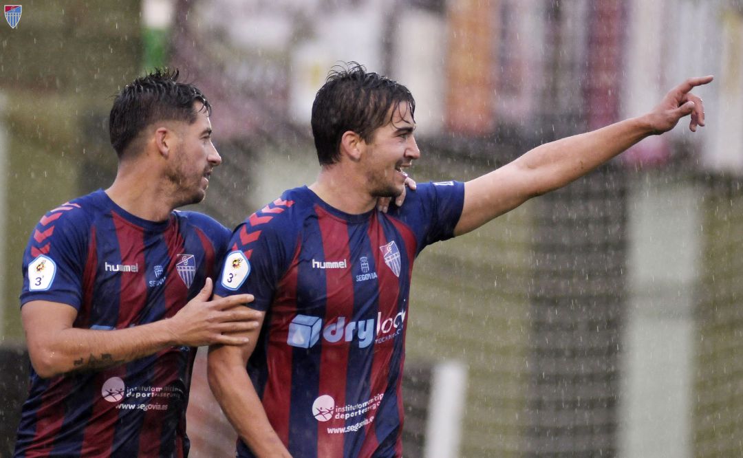 Adeva, protagonista con un hat-trick Adeva, protagonista con un hat-trick