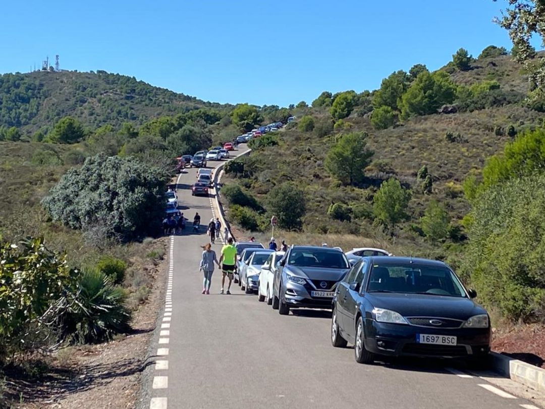 Accesos al parque natural de El Garbí, en Valencia, colapsados por la afluencia de visitantes. Accesos al parque natural de El Garbí, en Valencia, colapsados por la afluencia de visitantes.