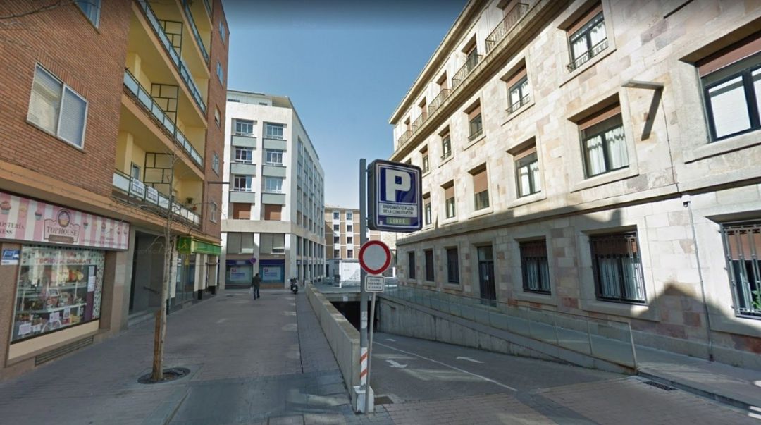 Entrada a uno de los parking en litigio Entrada a uno de los parking en litigio