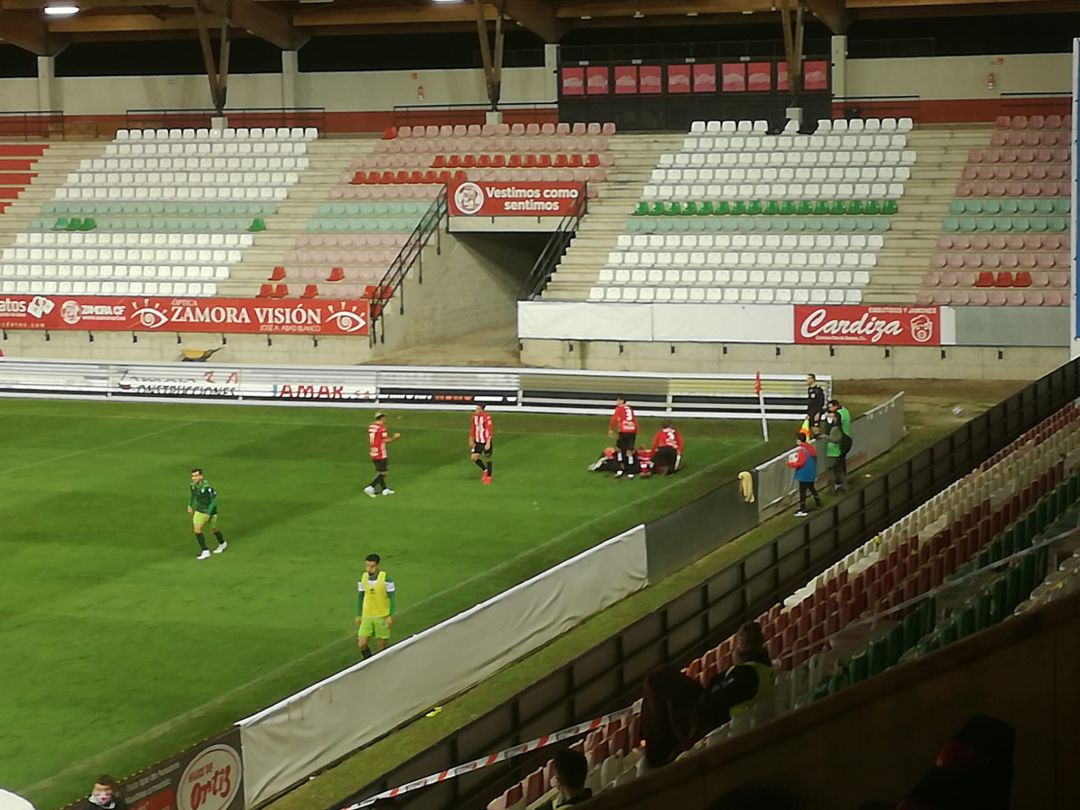 Los jugadores del Zamora CF celebran el 3-2 de Jacobo Alcaide Los jugadores del Zamora CF celebran el 3-2 de Jacobo Alcaide