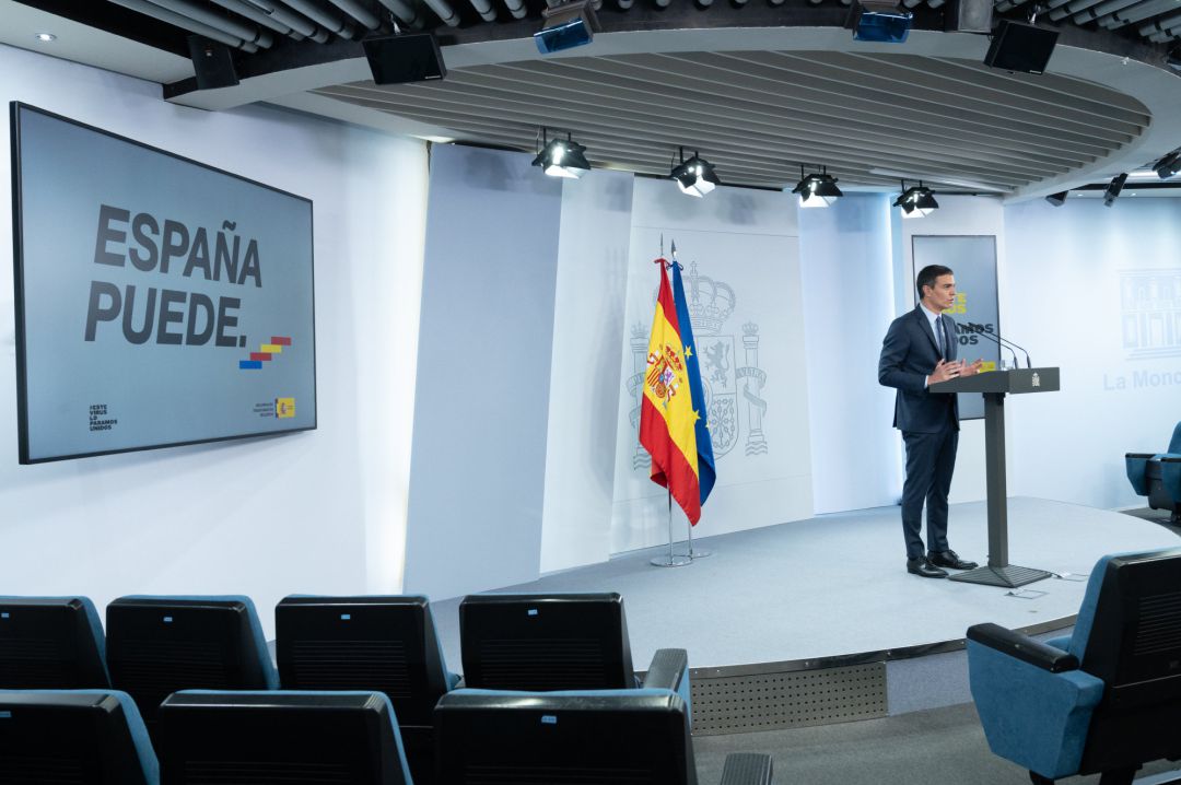 El presidente del Gobierno, Pedro Sánchez, ofrece una rueda de prensa tras el Consejo de Ministros Extraordinario celebrado en Moncloa El presidente del Gobierno, Pedro Sánchez, ofrece una rueda de prensa tras el Consejo de Ministros Extraordinario celebrado en Moncloa