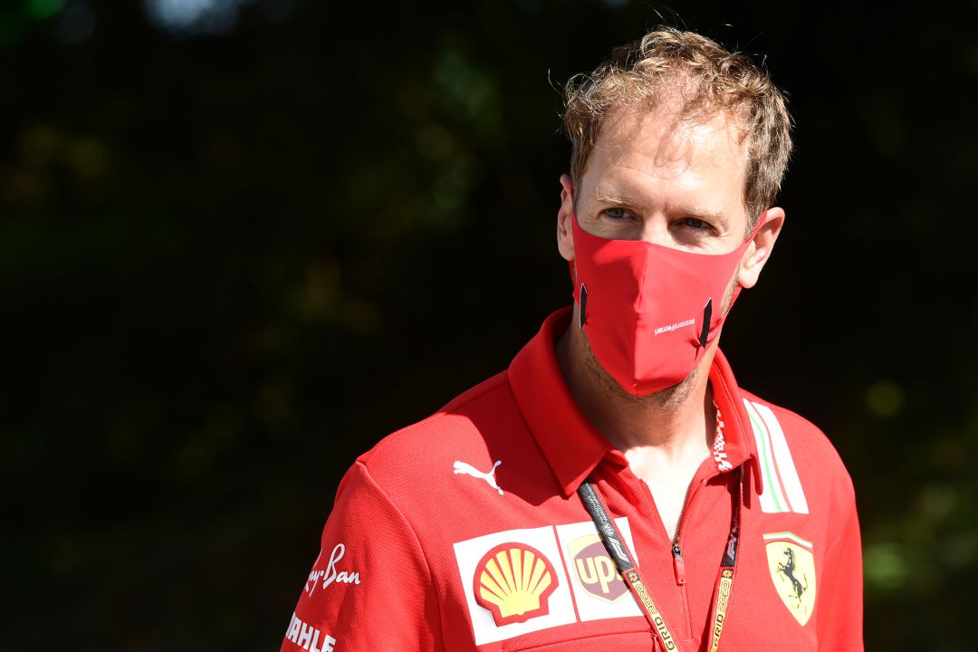 Sebastian Vettel con los colores de Ferrari Sebastian Vettel con los colores de Ferrari