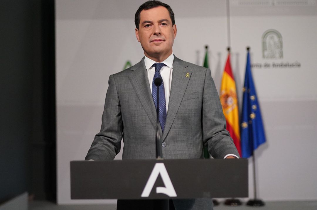 El presidente de la Junta, Juan Manuel Moreno, comparece tras asistir de manera telemática a la conferencia de presidentes El presidente de la Junta, Juan Manuel Moreno, comparece tras asistir de manera telemática a la conferencia de presidentes