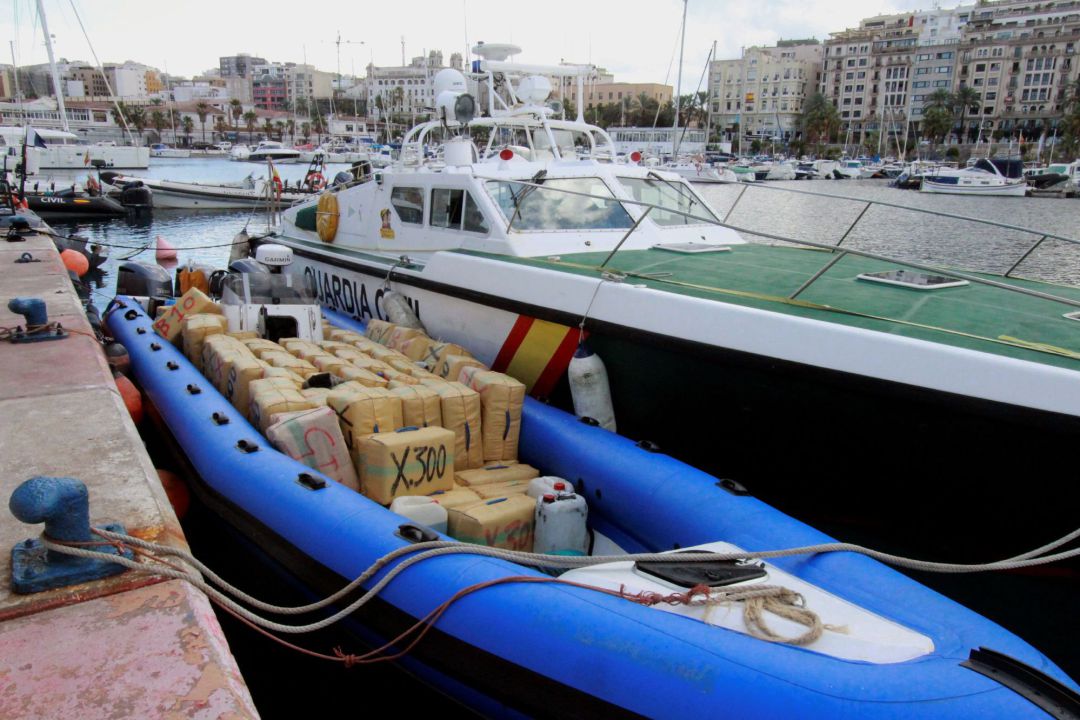 La Guardia Civil cuenta con patrulleras para poder actuar en alta mar La Guardia Civil cuenta con patrulleras para poder actuar en alta mar