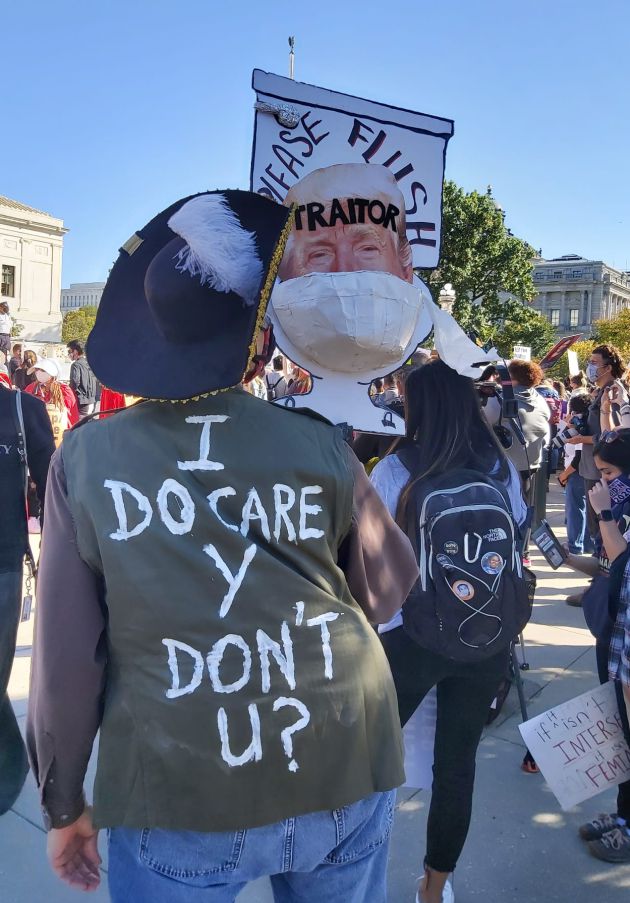 Protestas contra la nominación de Amy Coney Barrett antes de las elecciones. Protestas contra la nominación de Amy Coney Barrett antes de las elecciones.