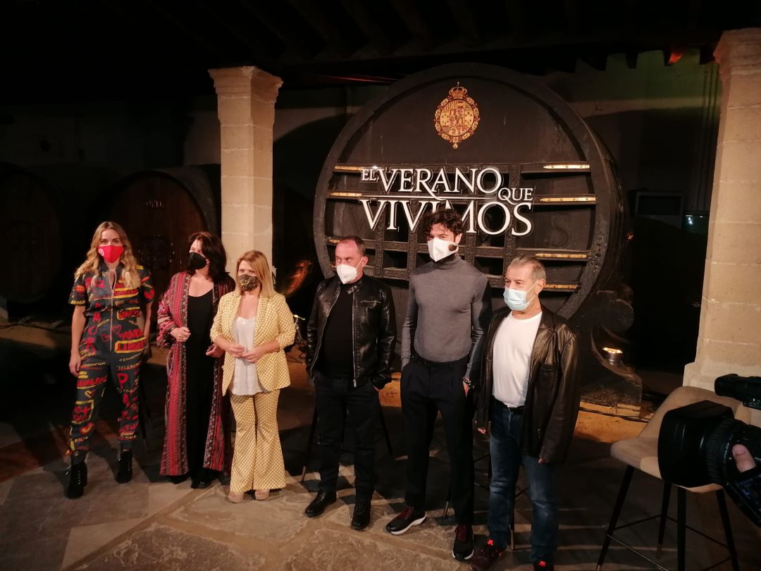 Presentación de "El Verano que vivimos" en la bodega González Byass Presentación de "El Verano que vivimos" en la bodega González Byass