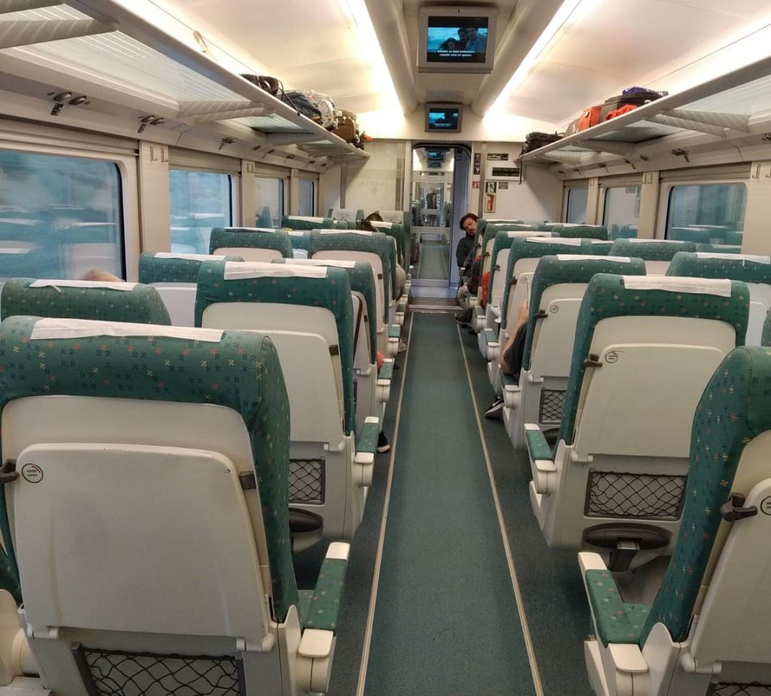 Interior de un tren de RENFE Interior de un tren de RENFE