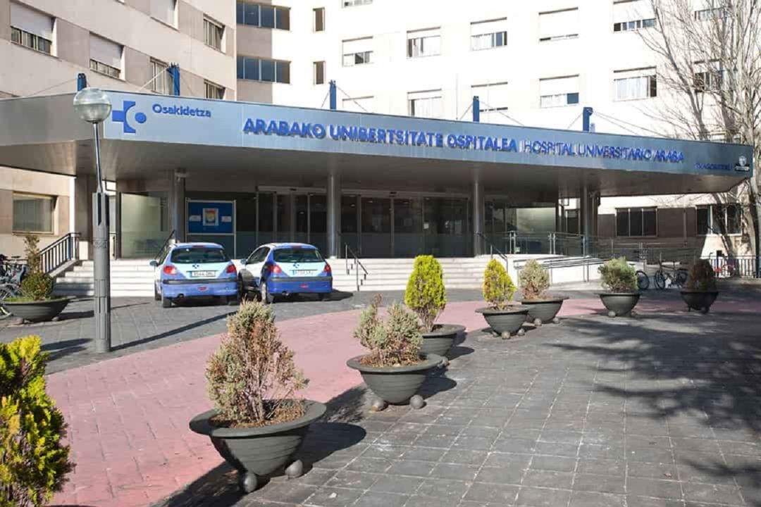 Pacientes de centros de Mendaro y Zumárraga han sido trasladados a Vitoria Pacientes de centros de Mendaro y Zumárraga han sido trasladados a Vitoria