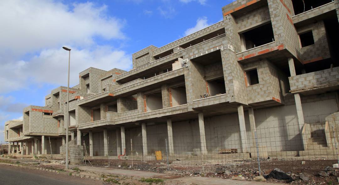 La empresa de vivienda pública de Canarias prevé la construcción o remodelación de hasta 5000 viviendas en su cartera de suelo La empresa de vivienda pública de Canarias prevé la construcción o remodelación de hasta 5000 viviendas en su cartera de suelo