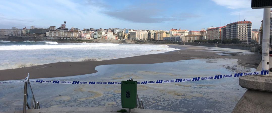 Temporal en el paseo marítimo de A Coruña Temporal en el paseo marítimo de A Coruña
