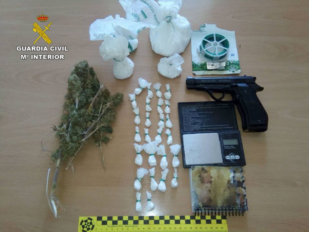 Droga intervenida en Monóvar Droga intervenida en Monóvar