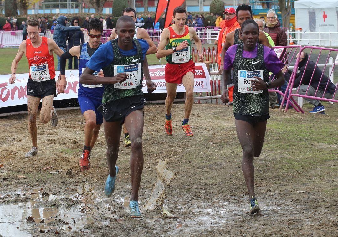 Imagen de archivo del XXXIX Cross Internacional de Venta de Baños Imagen de archivo del XXXIX Cross Internacional de Venta de Baños