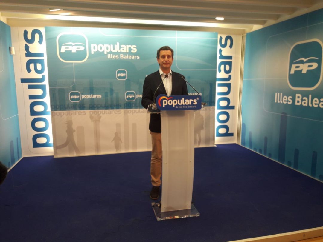 El presidente del PP de Baleares, Biel Company, en rueda de prensa. El presidente del PP de Baleares, Biel Company, en rueda de prensa.