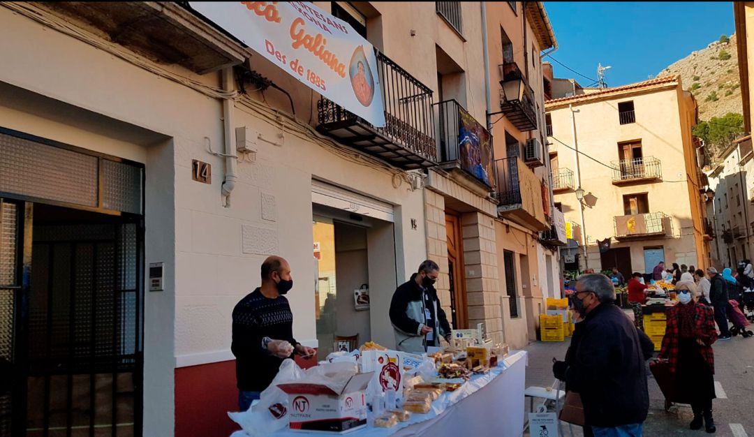 El establecimiento de Turrones Picó Galiana en la plaza Venerable Escuder de Cocentaina El establecimiento de Turrones Picó Galiana en la plaza Venerable Escuder de Cocentaina