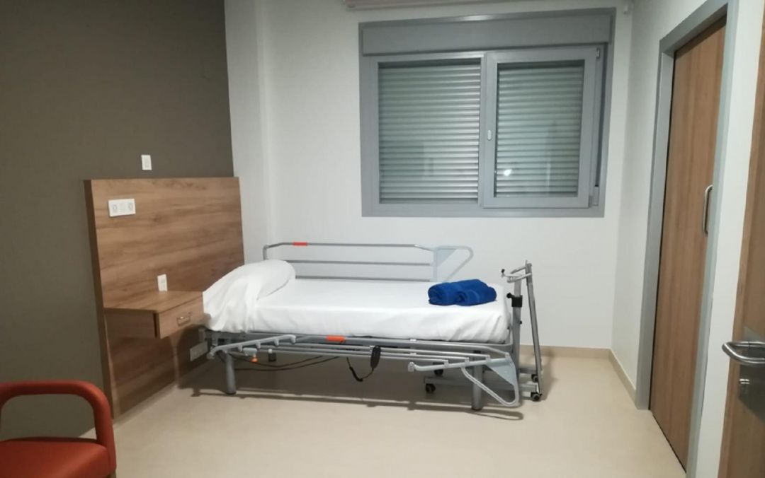 Una de las habitaciones de la planta habilitada por el Clínico en el centro COVID de Casetas (barrio de Zaragoza capital) Una de las habitaciones de la planta habilitada por el Clínico en el centro COVID de Casetas (barrio de Zaragoza capital)