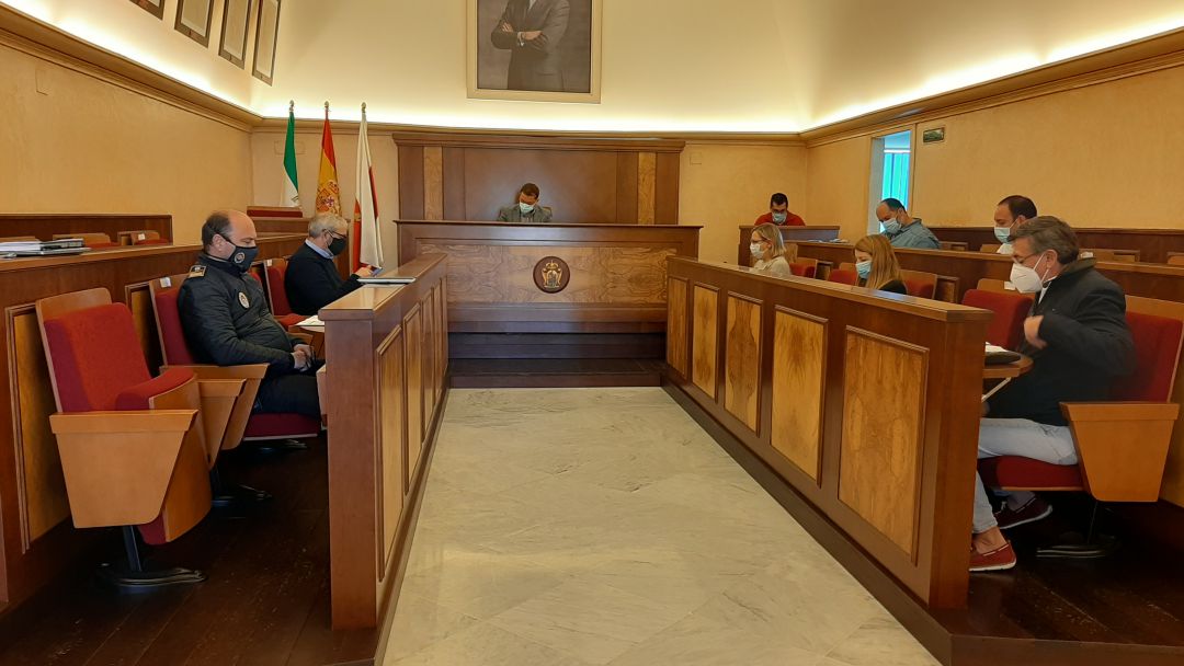Reunión urgente del Comité de Seguimiento del Covid-19 en Andújar. Reunión urgente del Comité de Seguimiento del Covid-19 en Andújar.