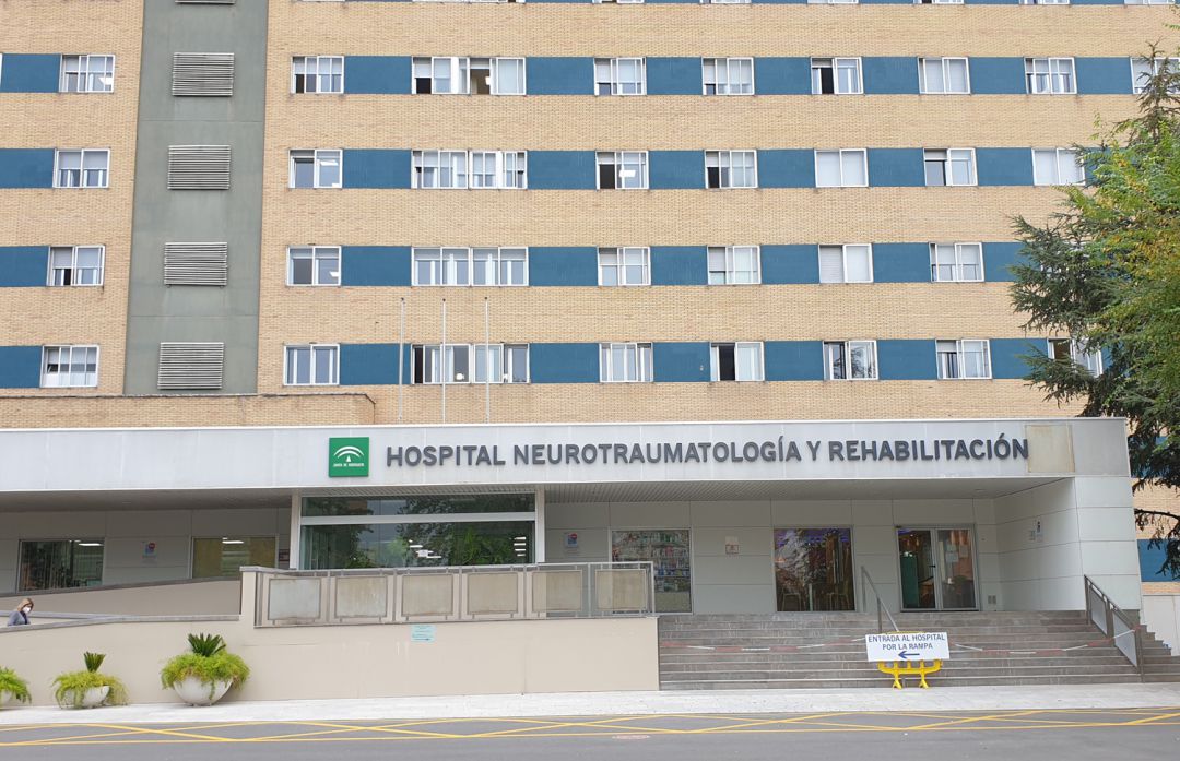 El Hospital de Neurotraumatología de Granada, dependiente del Hospital Virgen de las Nieves, este miércoles El Hospital de Neurotraumatología de Granada, dependiente del Hospital Virgen de las Nieves, este miércoles