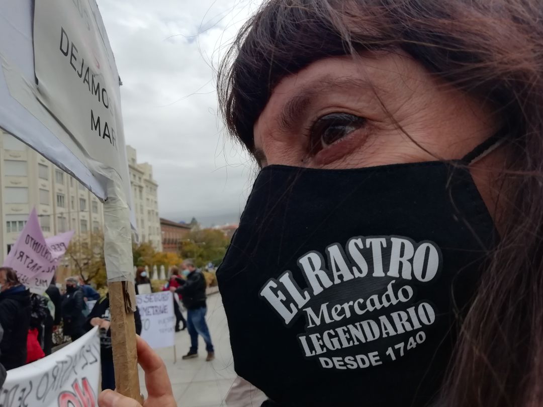 Protesta de los comerciantes del Rastro frente al Congreso. Protesta de los comerciantes del Rastro frente al Congreso.