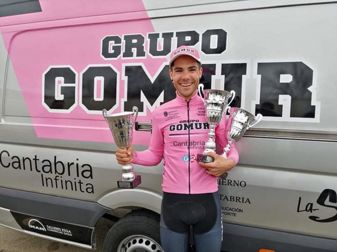 Mario Aparicio, exultante tras su extraordinaria actuación en el Circuito Guadiana de principios de temporada. Mario Aparicio, exultante tras su extraordinaria actuación en el Circuito Guadiana de principios de temporada.