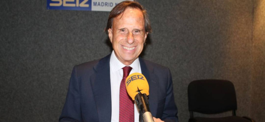García de Vinuesa en su etapa como alcalde de Alcobendas en una entrevista en la SER. García de Vinuesa en su etapa como alcalde de Alcobendas en una entrevista en la SER.