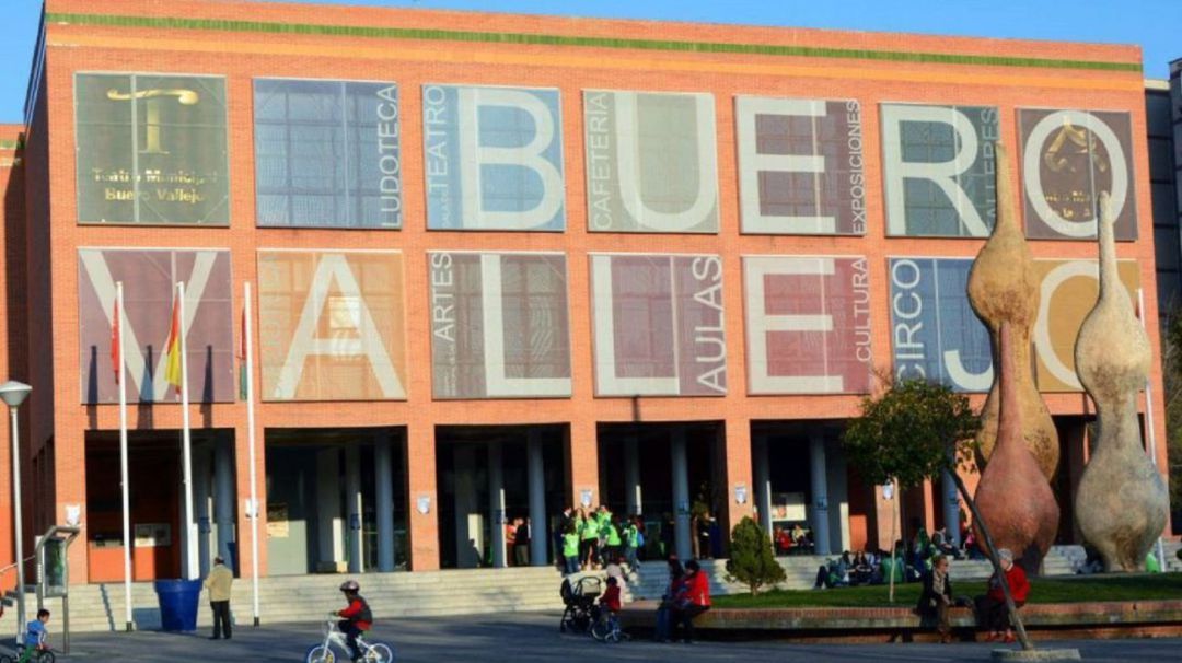 Fachada del Teatro Buero Vallejo de Alcorcón Fachada del Teatro Buero Vallejo de Alcorcón