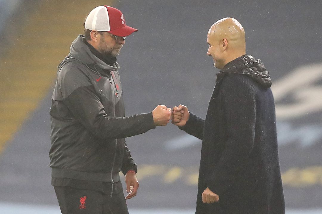 Pep Guardiola y Jürgen Klopp en un partido entre el Manchester City y el Liverpool. Pep Guardiola y Jürgen Klopp en un partido entre el Manchester City y el Liverpool.