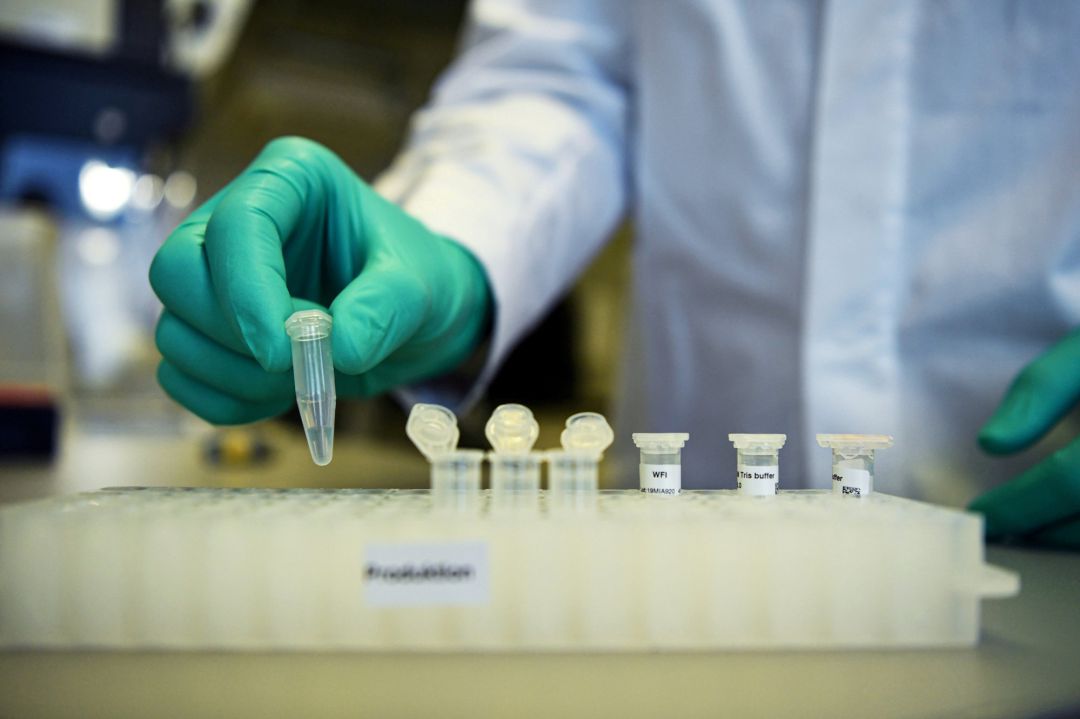 Laboratorio en la industria farmacéutica. Laboratorio en la industria farmacéutica.