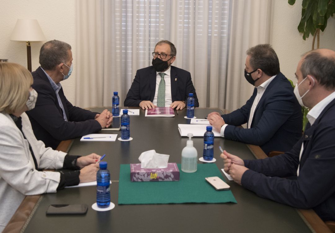 Reunión preparativas presupuestos Diputación de Castellón Reunión preparativas presupuestos Diputación de Castellón